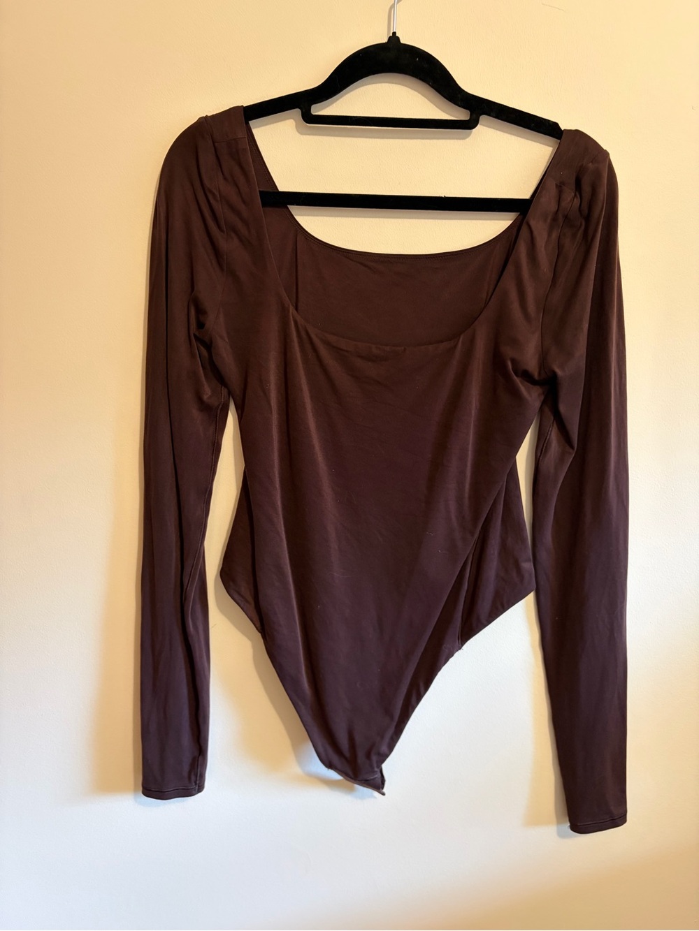 LULULEMON- size medium, brown Wundermost Nulu Square-Neck Long-Sleeve Bodysuit.